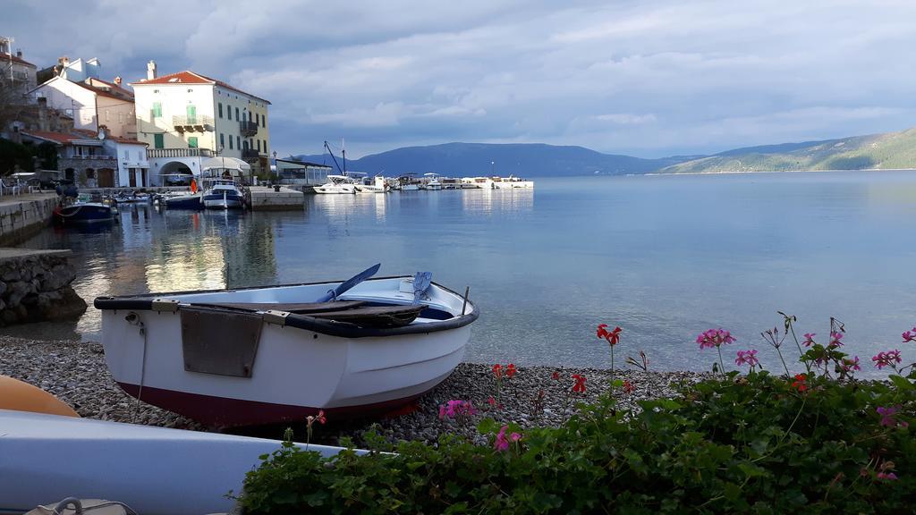 Apartment Marina Валун Екстериор снимка