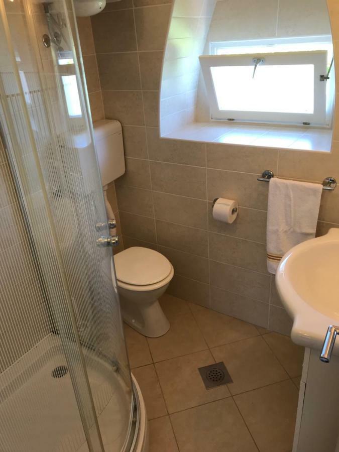 Apartment Marina Валун Екстериор снимка
